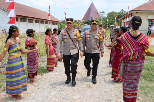 Wakapolda NTT Pimpin "Gerakan Menanam 10 Juta Pohon Bersama Polri" Secara Serentak