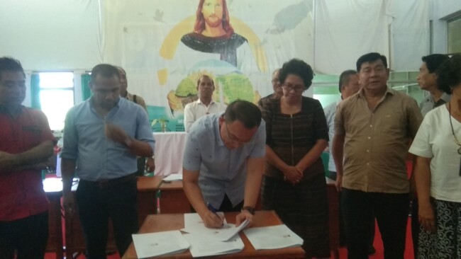 Konflik Internal Jemaat GMIT Agape Kupang Berakhir. Hasilkan 10 Poin Damai, Pihak Jerri Manafe dan Pihak Paul Dima Sepakat Berdamai.