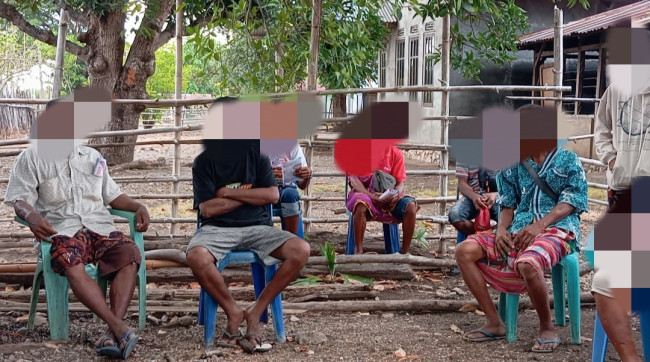 Oknum Kepala Desa Nuataus Diduga Lakukan Pungli. Warga Merasa Dirugikan