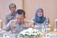 Foto: Direktur Operasional Jasa Raharja, Dewi Aryani Suzana saat hadir dalam Rakor Posko Terpadu Angkutan Natal 2024.