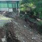 Foto: Rumah warga Kelurahan Takari yang terdampak Longsor. 