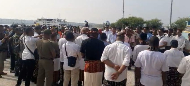 Wujudkan Wisata Religi, Bupati Kupang Tinjau Lokasi Pembangunan Patung Kristus Memberkati Di Pulau Semau