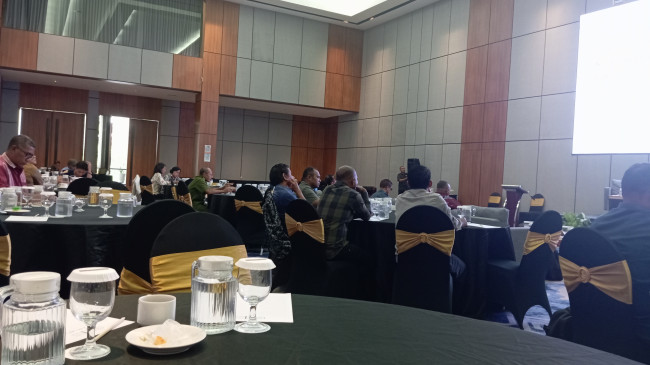 Pilkada 2024 Sukses! Bawaslu Kabupaten Kupang Gelar Rapat Evaluasi Pengawasan Bersama Stakeholder