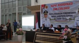 Foto: Penyampaian Materi oleh Kasi Intel Kejaksaan Negeri Kabupaten Kupang, 