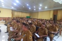 Foto: peserta Rapat Koordinasi yang sedang mendengar arahan Bupati Yosef Lede. 