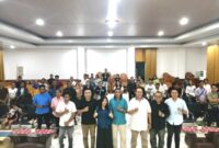 Foto: Panitia Prosesi Paskah Pemuda Kristen Kabupaten Kupang saat berpose bersama peserta, pada moment Technical meeting, Senin (23/03/2026)