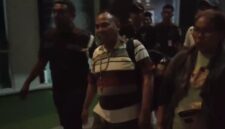 Foto: Tersangka kasus penghasutan, Hendrikus Djawa saat digelandang ke mobil tahanan. (dok/sumber:Kupangberita)