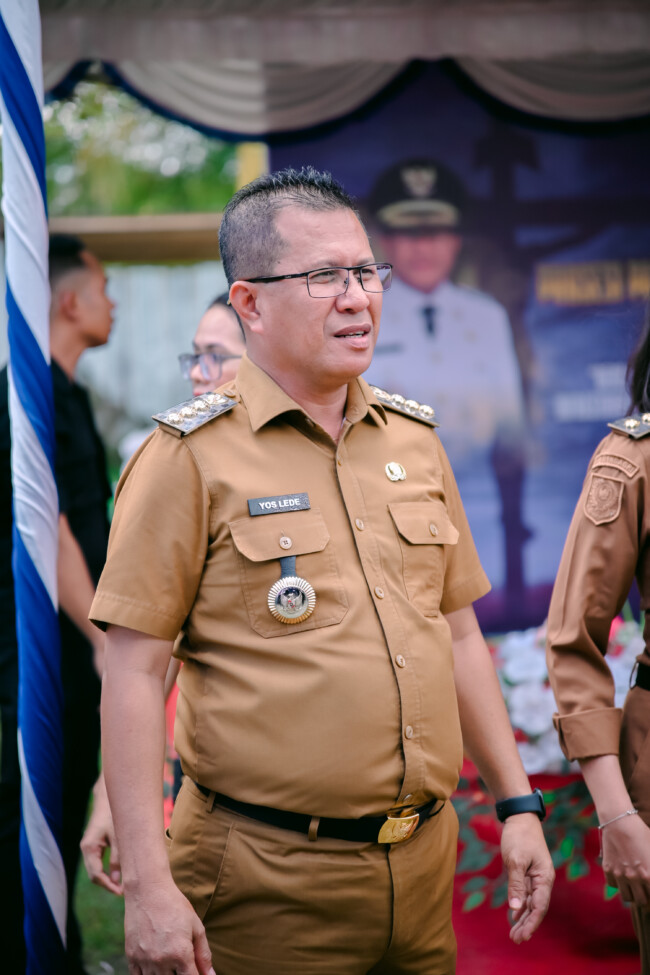 Foto: Bupati Kupang, Yosef Lede, SH.