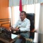 Foto: Bupati Kupang, Yosef Lede, SH., saat berikan keterangan kepada awak media, Rabu (17/06)2026)