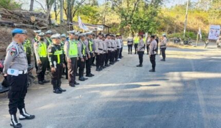 Polres Kupang Terjunkan Ratusan Personel Amankan Kunjungan Jokowi di Pantai Oesina