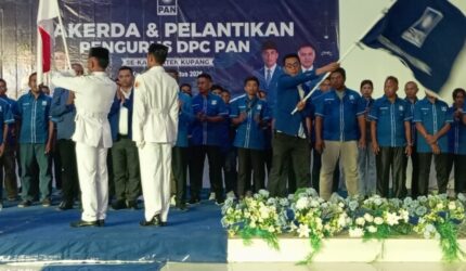 Panaskan Mesin Partai, DPD PAN Kabupaten Kupang Lantik Pengurus DPC di 24 Kecamatan 