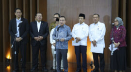 Wakil Ketua DPR RI, Sufmi Dasco Ahmad usai rapat koordinasi di Gedung Nusantara III, Kompleks Parlemen, Senayan, Jakarta, Selasa malam (18/8/2026). 