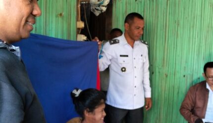 Wujudkan Kepedulian Sosial, Karang Taruna Oebelo Gandeng Dukcapil Gelar Pelayanan Adminduk 4 Penyandang Disabilitas 