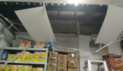 Atap Dilubangi, CCTV Dilumpuhkan. 1 Minimarket di Kabupaten Kupang Dibobol! Uang ATM dan Brankas Raib