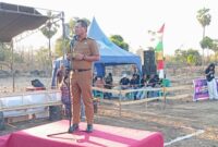 Foto: Bupati Kupang, Yosef Lede, S.H., saat memberi sambutan dalam pembukaan turnamen Kades Kuanheun Cup V