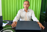 Foto: Kepala Desa Oebelo, Marten Halla, SH.
