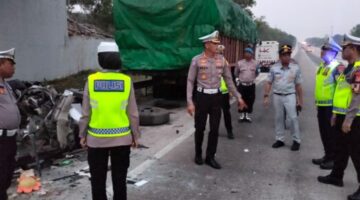 Kecelakaan Maut Minibus vs Truk Fuso di Tol Terpeka: 6 Meninggal Dunia, Jasa Raharja Bergerak Cepat Berikan Santunan