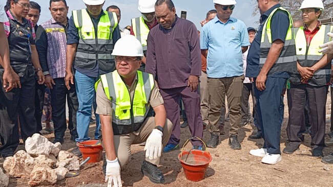 Sapu Ketergantungan dari Kota Kupang, Bupati Yosef Lede Bangun TPI Noelbaki: "Warga Lokal Tak Boleh Jadi Penonton"