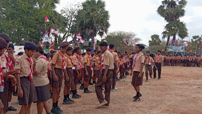 Ukir Sejarah! 1.557 Pramuka Ikuti Jambore Kwarcab Kabupaten Kupang di SMPN 1 Kupang Tengah