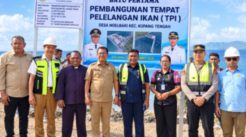 Sapu Ketergantungan dari Kota Kupang, Bupati Yosef Lede Bangun TPI Noelbaki: “Warga Lokal Tak Boleh Jadi Penonton”