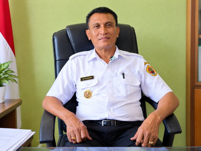 Foto: Kepala Desa Noelbaki, Oktovianus Logobuke